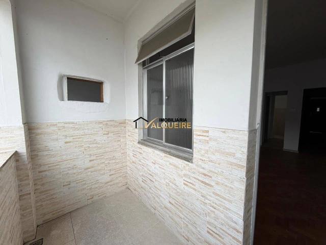 Apartamento para Venda em Rio de Janeiro/RJ Oswaldo Cruz 2 Quartos