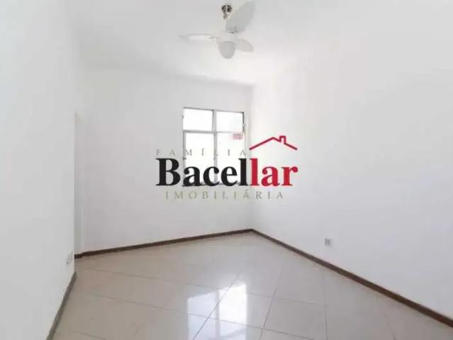 Apartamento para Venda em Rio de Janeiro/RJ Bento Ribeiro 2 Quartos
