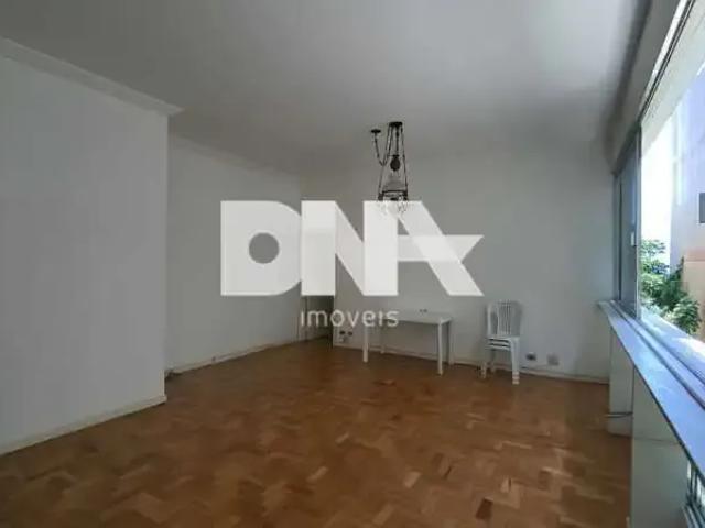 Apartamento para Venda em Rio de Janeiro/RJ Lagoa 3 Quartos