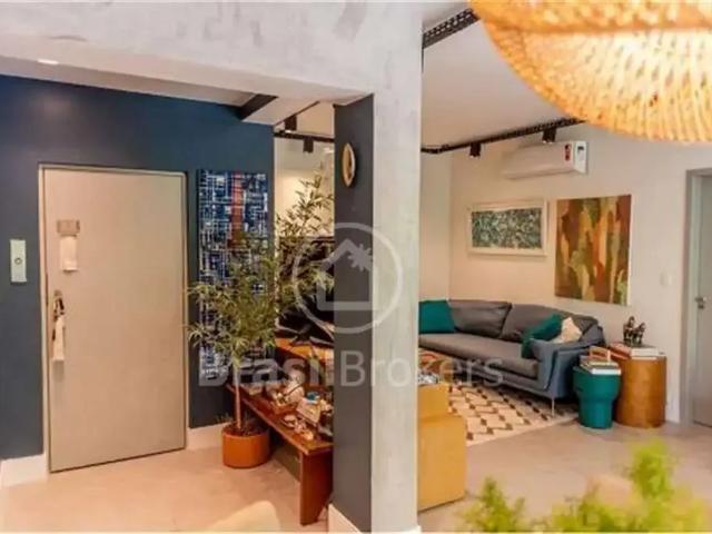 Apartamento para Venda em Rio de Janeiro/RJ Lagoa 3 Quartos
