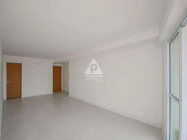 Apartamento para Venda em Rio de Janeiro/RJ Lagoa 3 Quartos