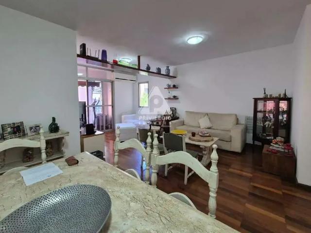 Apartamento para Venda em Rio de Janeiro/RJ Lagoa 3 Quartos