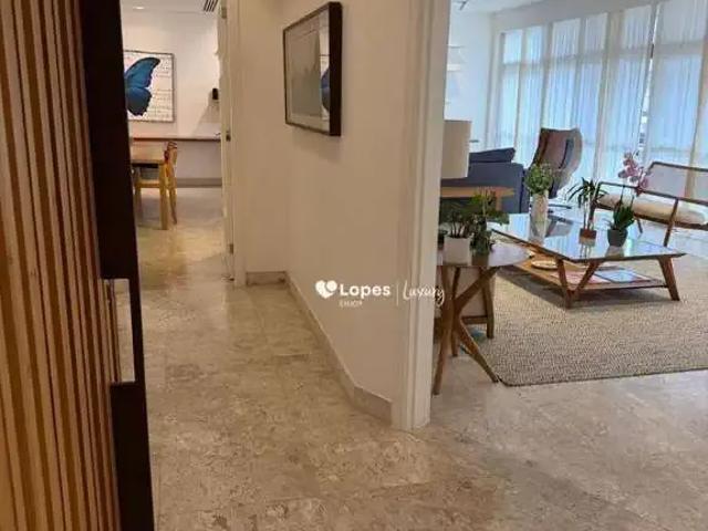 Apartamento para Venda em Rio de Janeiro/RJ Lagoa 3 Quartos