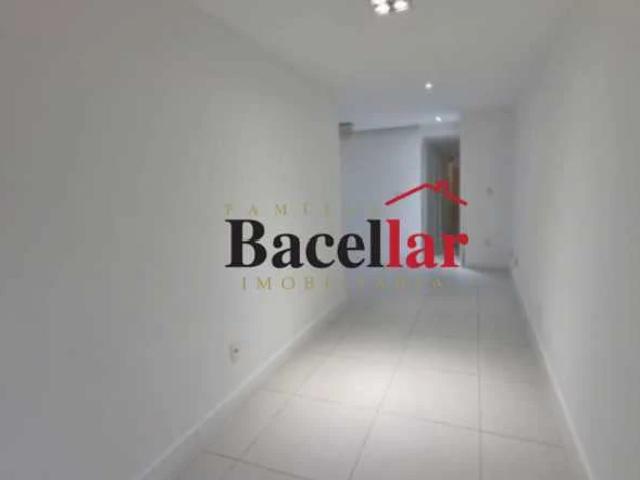 Apartamento para Venda em Rio de Janeiro/RJ Lagoa 2 Quartos