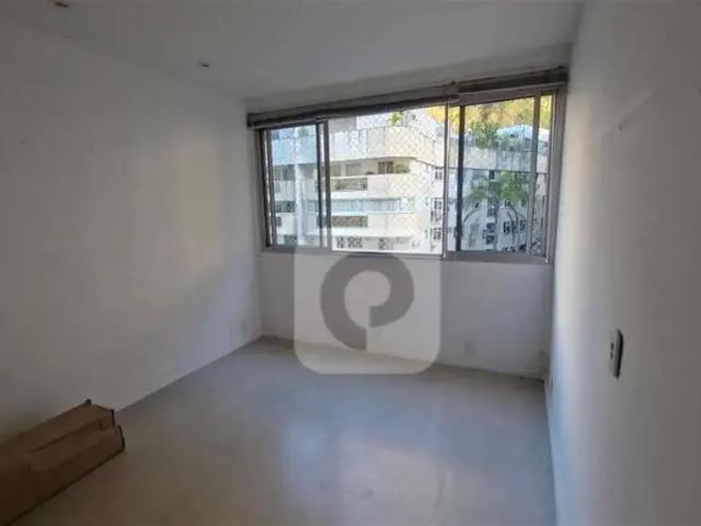 Apartamento para Venda em Rio de Janeiro/RJ Lagoa 2 Quartos