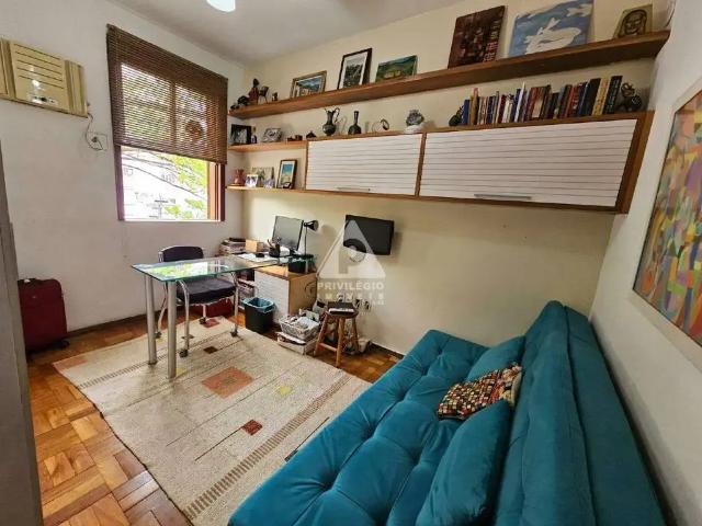 Apartamento para Venda em Rio de Janeiro/RJ Lagoa 2 Quartos