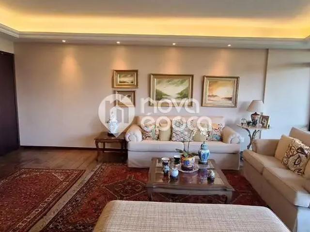 Apartamento para Venda em Rio de Janeiro/RJ Lagoa 4 Quartos
