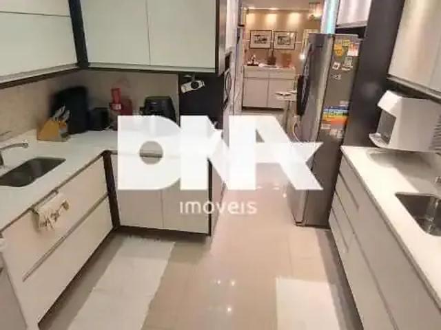 Apartamento para Venda em Rio de Janeiro/RJ Lagoa 4 Quartos