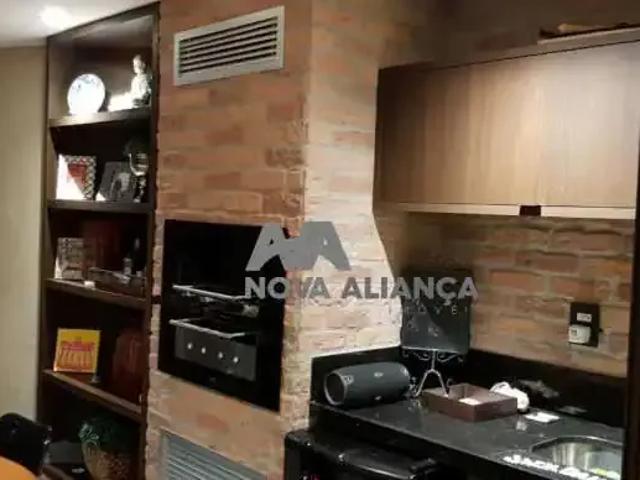 Apartamento para Venda em Rio de Janeiro/RJ Lagoa 4 Quartos