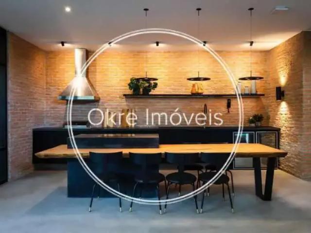 Apartamento para Venda em Rio de Janeiro/RJ Lagoa 4 Quartos