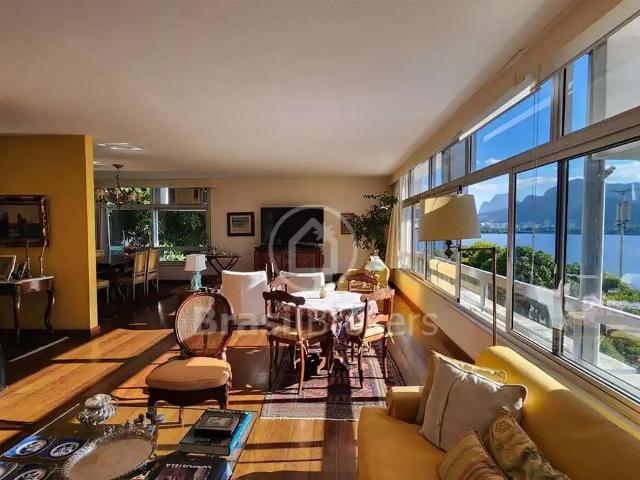 Apartamento para Venda em Rio de Janeiro/RJ Lagoa 4 Quartos