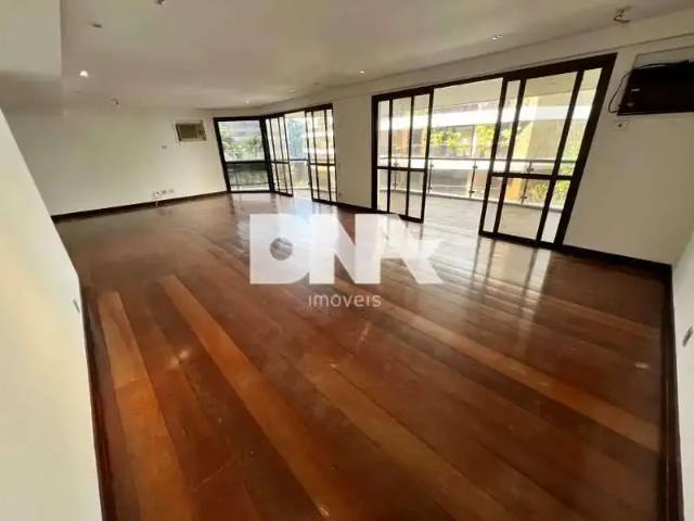 Apartamento para Venda em Rio de Janeiro/RJ Lagoa 4 Quartos