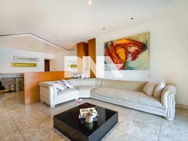 Apartamento para Venda em Rio de Janeiro/RJ Lagoa 4 Quartos