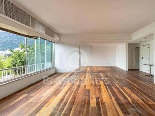 Apartamento para Venda em Rio de Janeiro/RJ Lagoa 4 Quartos