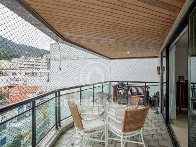 Apartamento para Venda em Rio de Janeiro/RJ Lagoa 4 Quartos