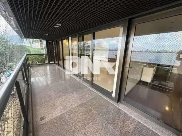 Apartamento para Venda em Rio de Janeiro/RJ Lagoa 4 Quartos