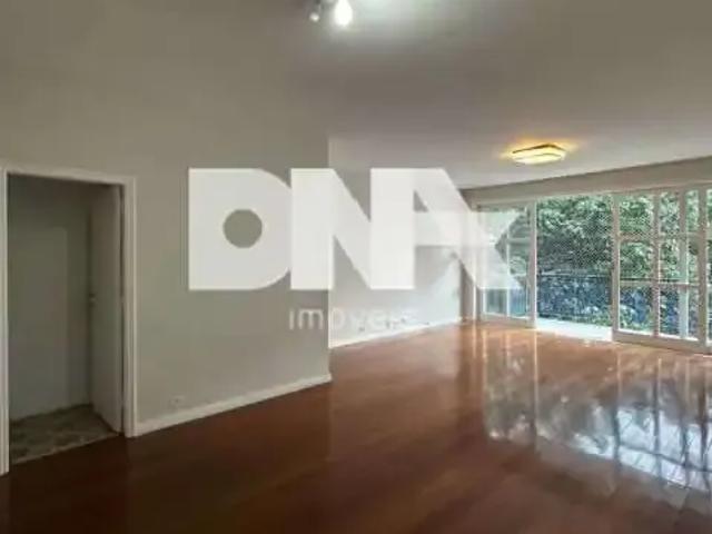 Apartamento para Venda em Rio de Janeiro/RJ Lagoa 4 Quartos