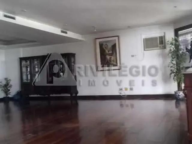 Apartamento para Venda em Rio de Janeiro/RJ Lagoa 4 Quartos