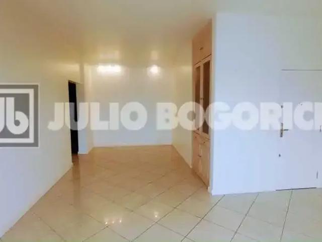 Apartamento para Venda em Rio de Janeiro/RJ Laranjeiras 3 Quartos