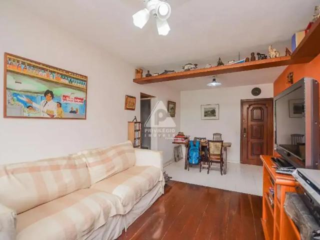 Apartamento para Venda em Rio de Janeiro/RJ Laranjeiras 3 Quartos