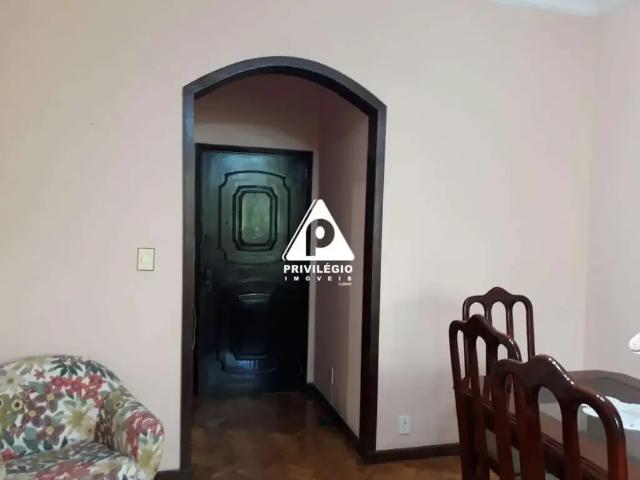 Apartamento para Venda em Rio de Janeiro/RJ Laranjeiras 3 Quartos