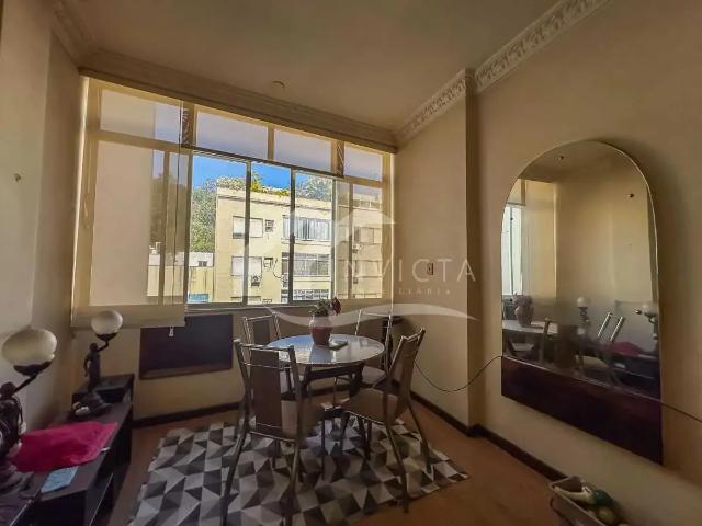 Apartamento para Venda em Rio de Janeiro/RJ Laranjeiras 3 Quartos