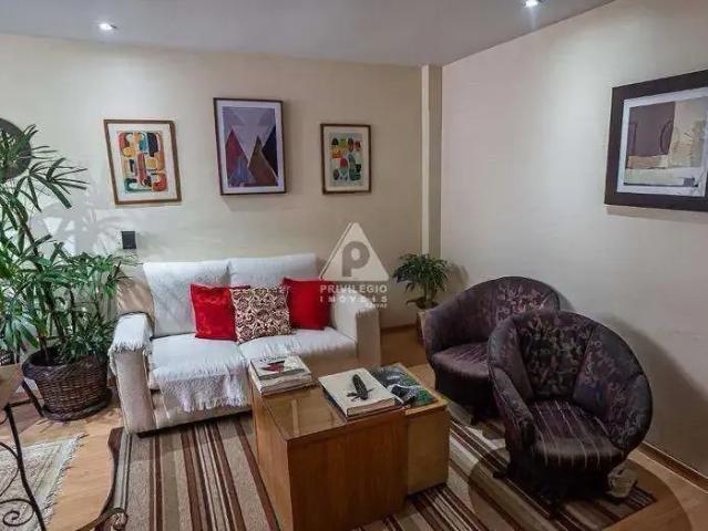 Apartamento para Venda em Rio de Janeiro/RJ Laranjeiras 3 Quartos