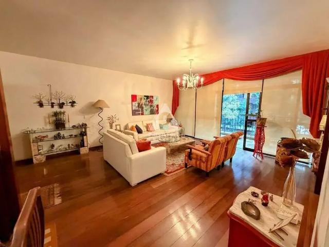 Apartamento para Venda em Rio de Janeiro/RJ Laranjeiras 4 Quartos