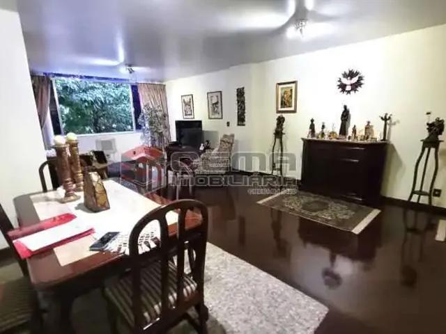 Apartamento para Venda em Rio de Janeiro/RJ Laranjeiras 3 Quartos