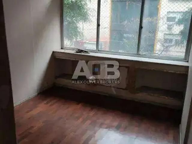Apartamento para Venda em Rio de Janeiro/RJ Laranjeiras 3 Quartos