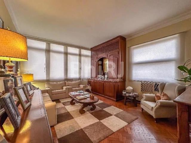 Apartamento para Venda em Rio de Janeiro/RJ Laranjeiras 3 Quartos