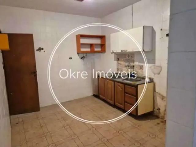 Apartamento para Venda em Rio de Janeiro/RJ Laranjeiras 3 Quartos
