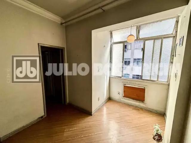 Apartamento para Venda em Rio de Janeiro/RJ Laranjeiras 3 Quartos