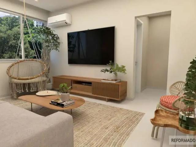 Apartamento para Venda em Rio de Janeiro/RJ Laranjeiras 3 Quartos