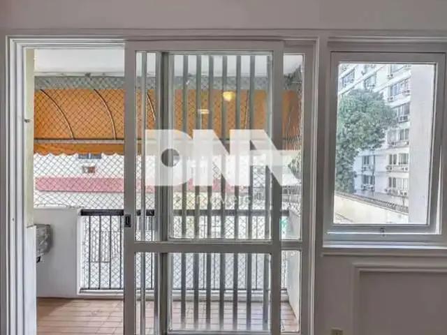 Apartamento para Venda em Rio de Janeiro/RJ Laranjeiras 3 Quartos