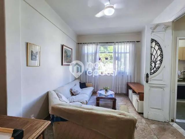 Apartamento para Venda em Rio de Janeiro/RJ Laranjeiras 1 Quartos