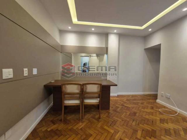 Apartamento para Venda em Rio de Janeiro/RJ Laranjeiras 1 Quartos