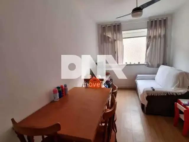 Apartamento para Venda em Rio de Janeiro/RJ Laranjeiras 2 Quartos