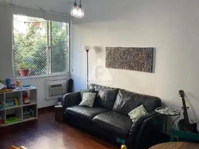 Apartamento para Venda em Rio de Janeiro/RJ Laranjeiras 2 Quartos