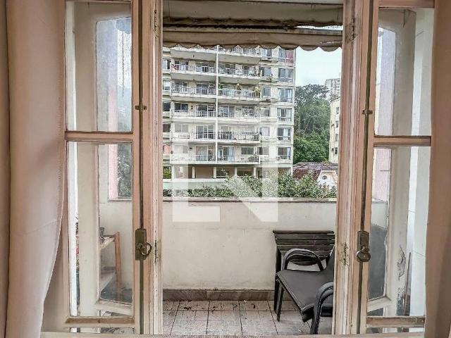 Apartamento para Venda em Rio de Janeiro/RJ Laranjeiras 2 Quartos