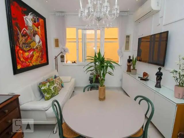 Apartamento para Venda em Rio de Janeiro/RJ Laranjeiras 2 Quartos