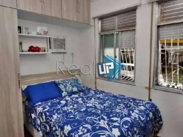Apartamento para Venda em Rio de Janeiro/RJ Laranjeiras 2 Quartos