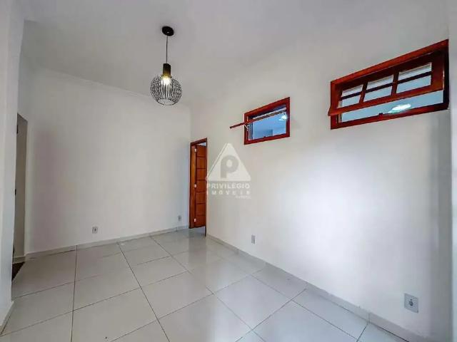 Apartamento para Venda em Rio de Janeiro/RJ Laranjeiras 2 Quartos