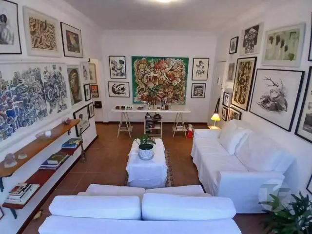 Apartamento para Venda em Rio de Janeiro/RJ Laranjeiras 2 Quartos