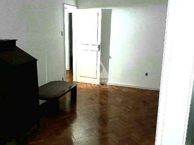 Apartamento para Venda em Rio de Janeiro/RJ Laranjeiras 2 Quartos