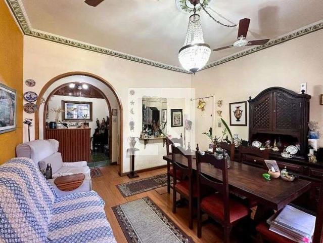 Apartamento para Venda em Rio de Janeiro/RJ Laranjeiras 2 Quartos