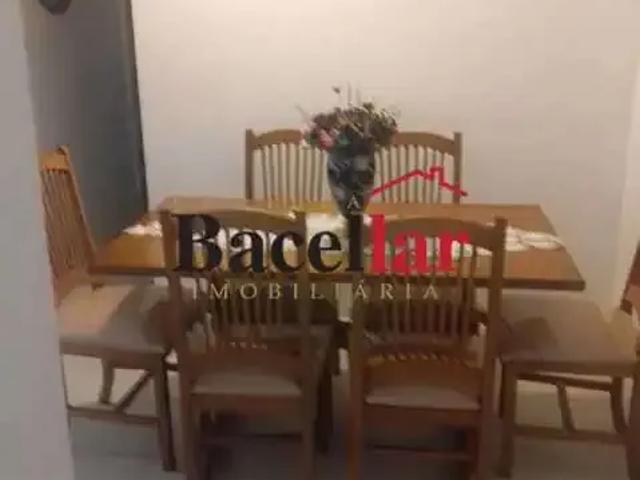 Apartamento para Venda em Rio de Janeiro/RJ Laranjeiras 2 Quartos