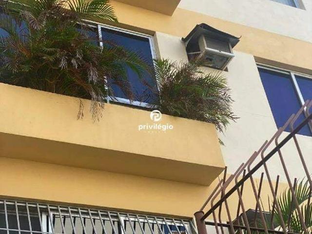 Apartamento para Venda em Rio de Janeiro/RJ Laranjeiras 2 Quartos