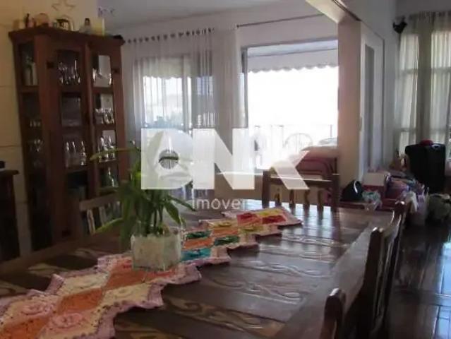 Apartamento para Venda em Rio de Janeiro/RJ Laranjeiras 4 Quartos