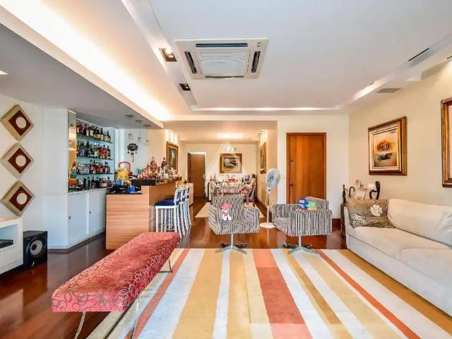 Apartamento para Venda em Rio de Janeiro/RJ Laranjeiras 4 Quartos